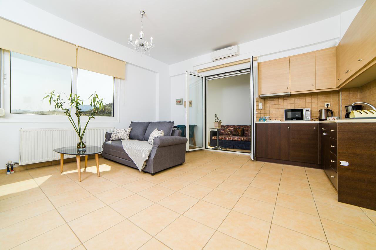 Eva Apartments Koutouloufari Екстериор снимка