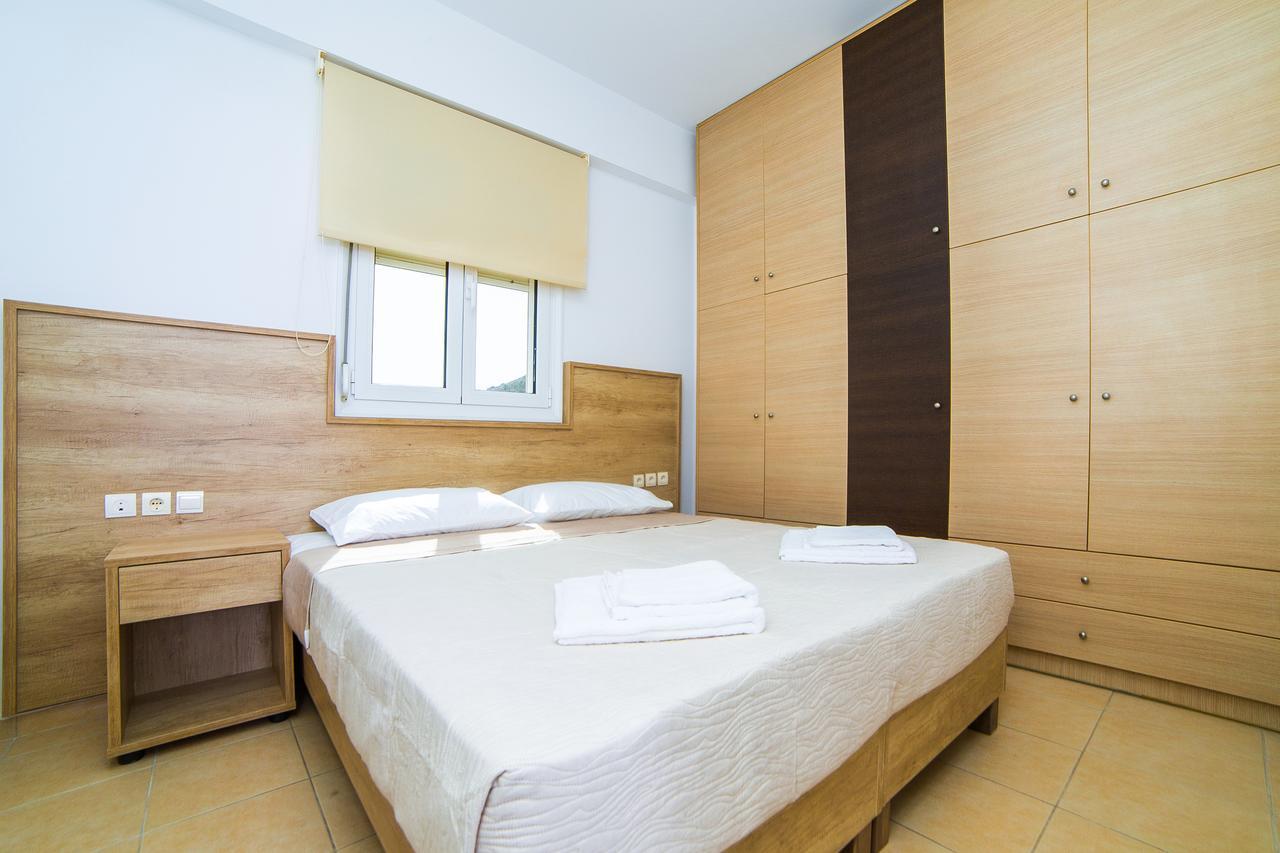 Eva Apartments Koutouloufari Екстериор снимка