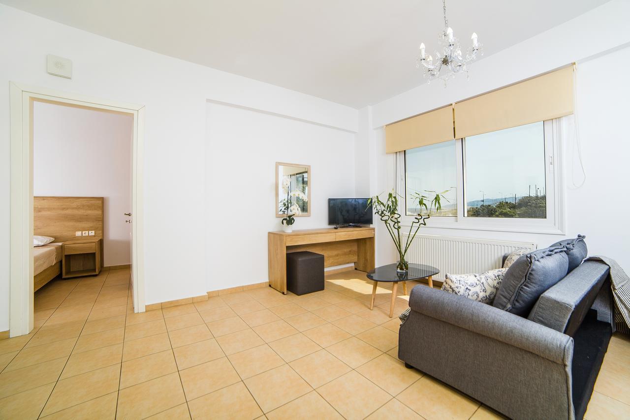 Eva Apartments Koutouloufari Екстериор снимка