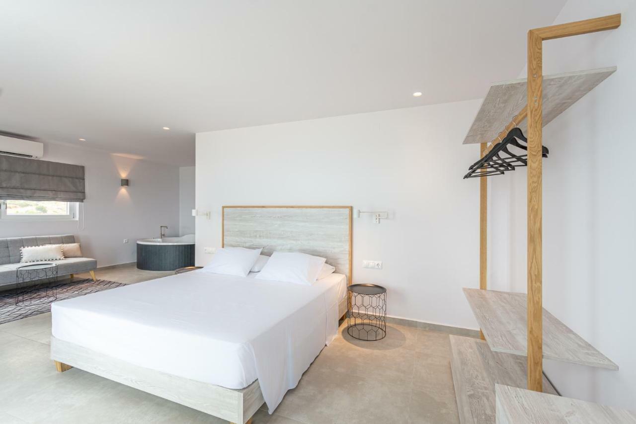 Eva Apartments Koutouloufari Екстериор снимка